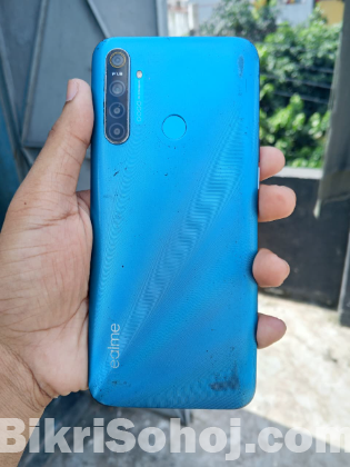 Realme 5i